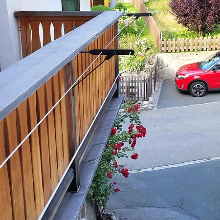 - La Roesa Apartmán *