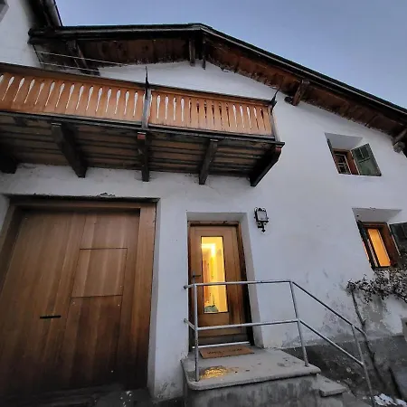 - La Roesa Apartamento Santa Maria Val Muestair