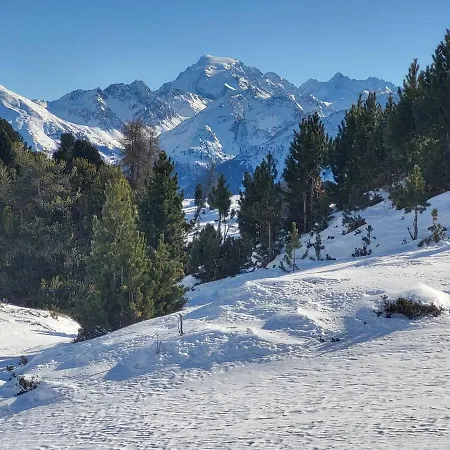 - La Roesa * 산타 마리아 발 뮈슈테르